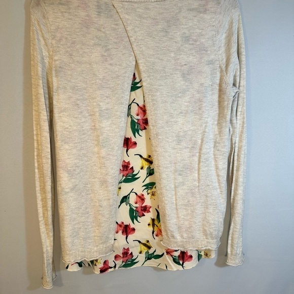 Merona Womens  Sweater Size SP Knit Long Sleeve Flower Fabric Layered Back Tan - Picture 15 of 15